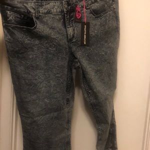 Stiletto Ankle Zip Jeans